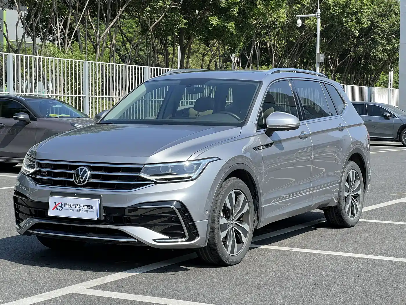 途观L 2022款 330TSI 自动两驱R-Line越享版 2022