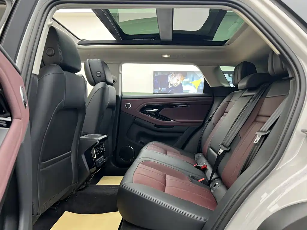 Land Rover Evoque — миниатюра 17