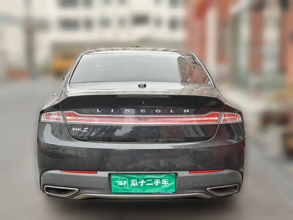 Lincoln MKZ — миниатюра 4