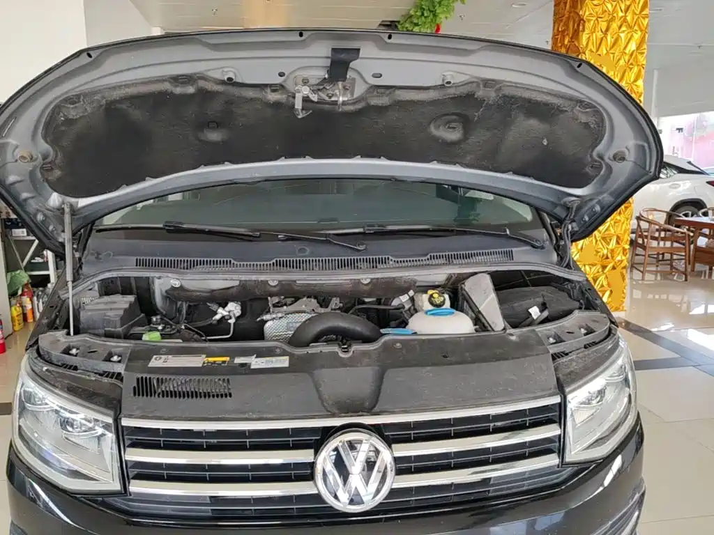 Volkswagen Multivan — миниатюра 20