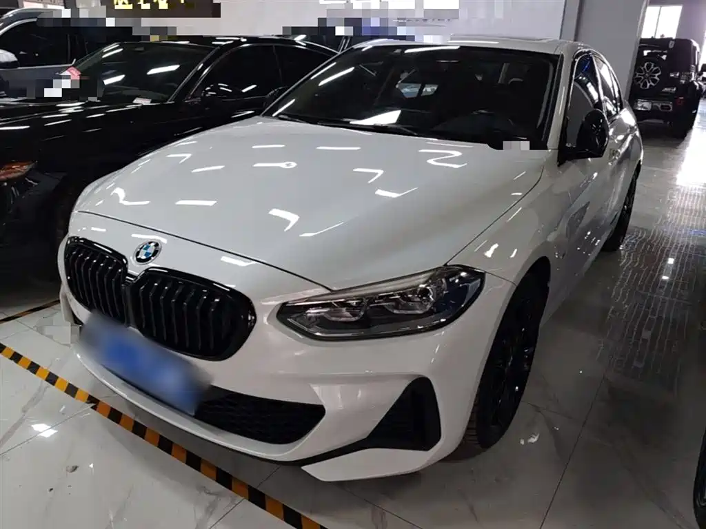 BMW 1 Series 2022