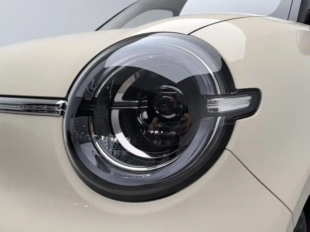 Wuling MINIEV — миниатюра 7