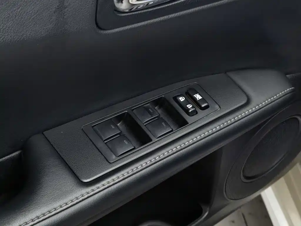 Lexus ES — миниатюра 9