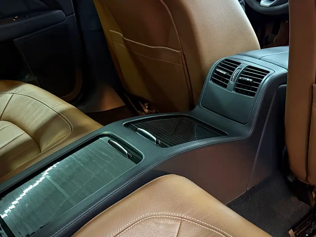 Mercedes-Benz CLS — миниатюра 13