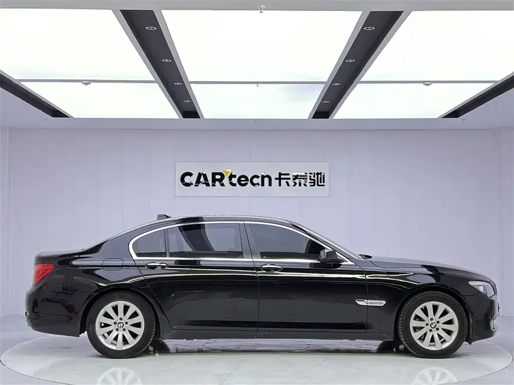 BMW 7 Series 7 2009 740Li Lead