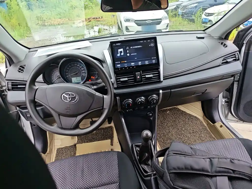 Toyota Vios — миниатюра 10