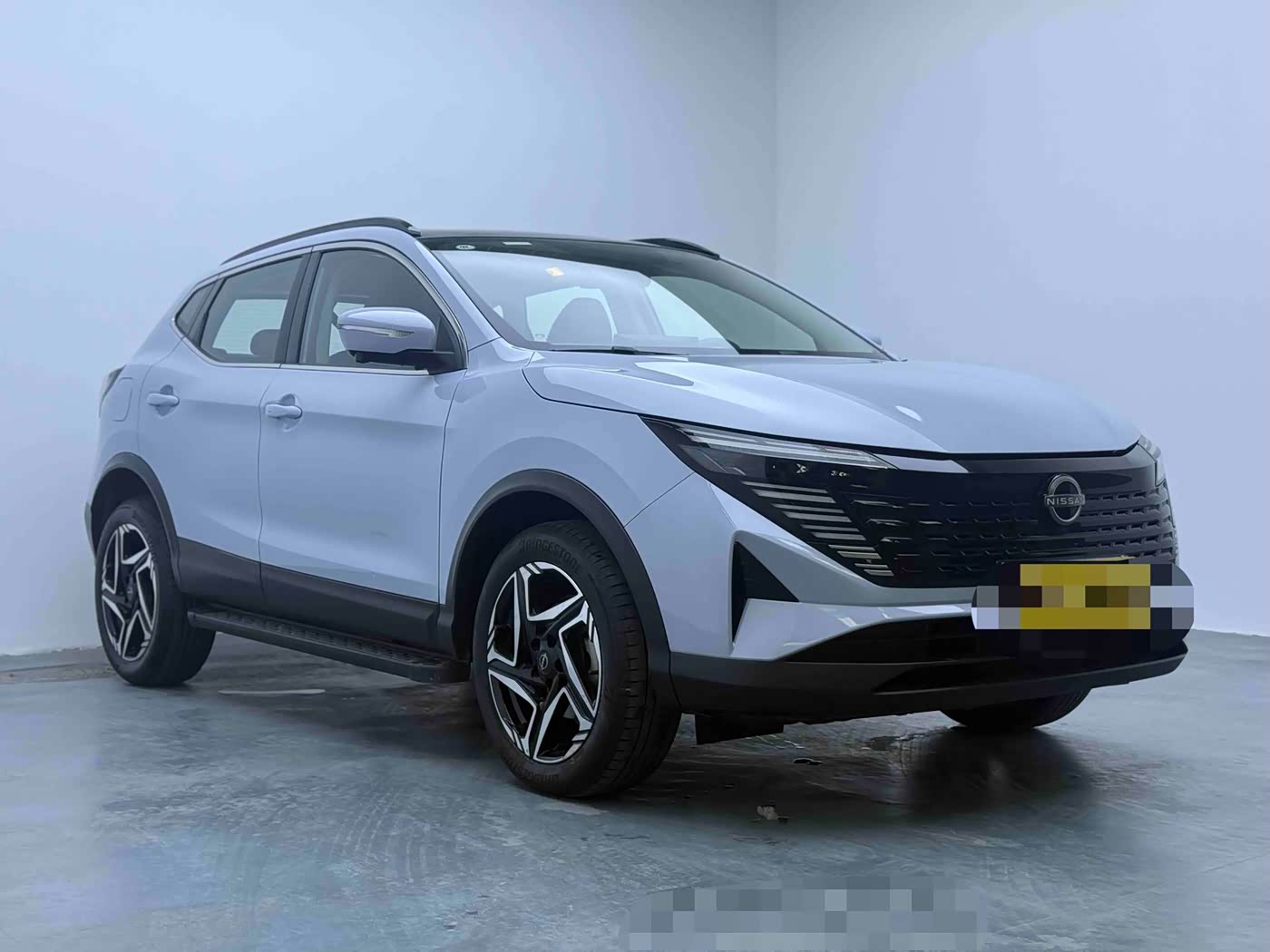 Nissan Qashqai 2.0 л 2024 г. Голубой, пробег 14600 км