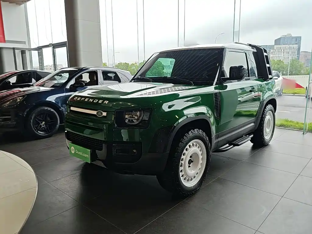 Land Rover Defender — миниатюра 2