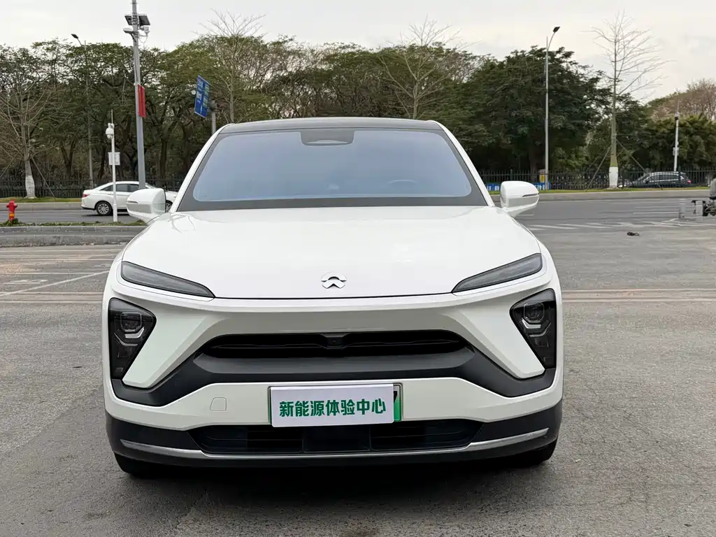 NIO NIO EC6