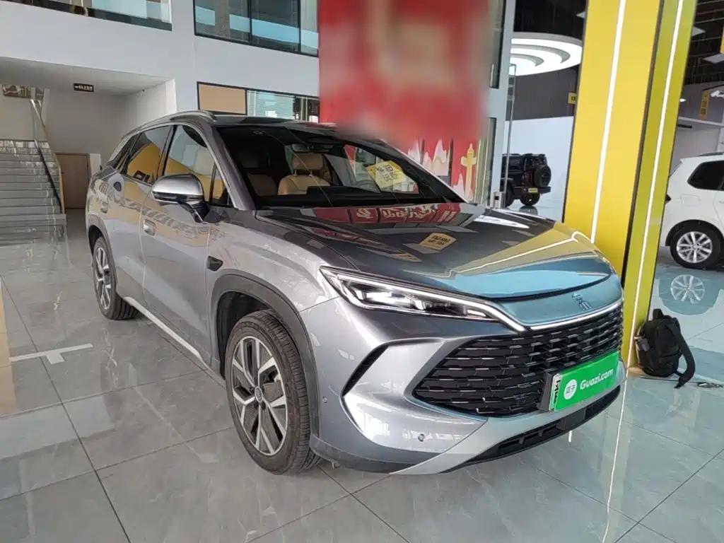 BYD L DM-i — миниатюра 4