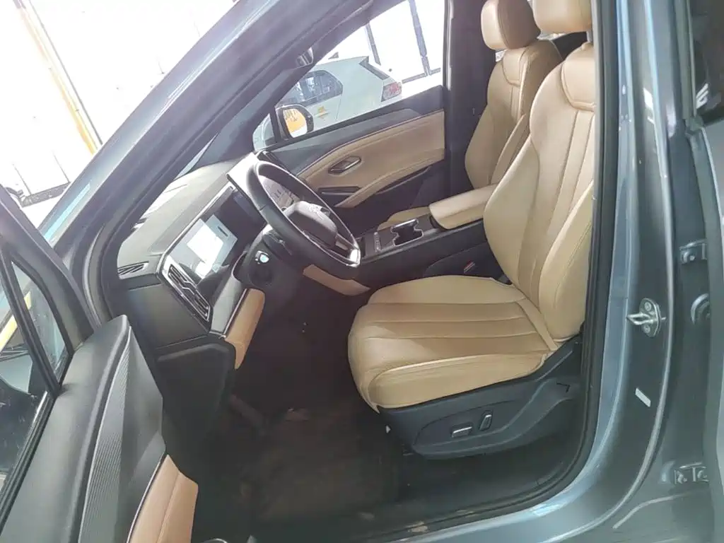 BYD L DM-i — миниатюра 15