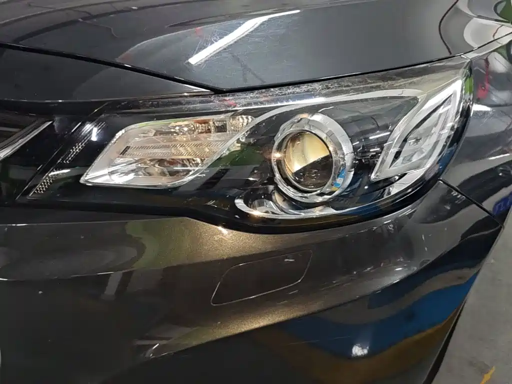 Chevrolet Malibu — миниатюра 24