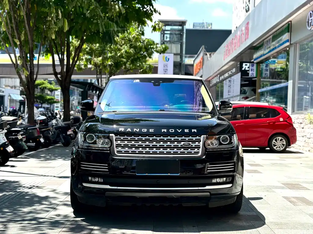 Land Rover Range Rover — миниатюра 2