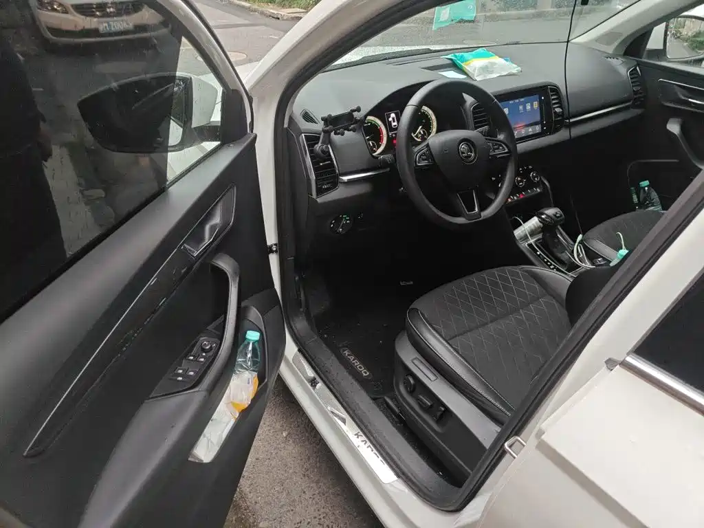 Skoda Karoq — миниатюра 17