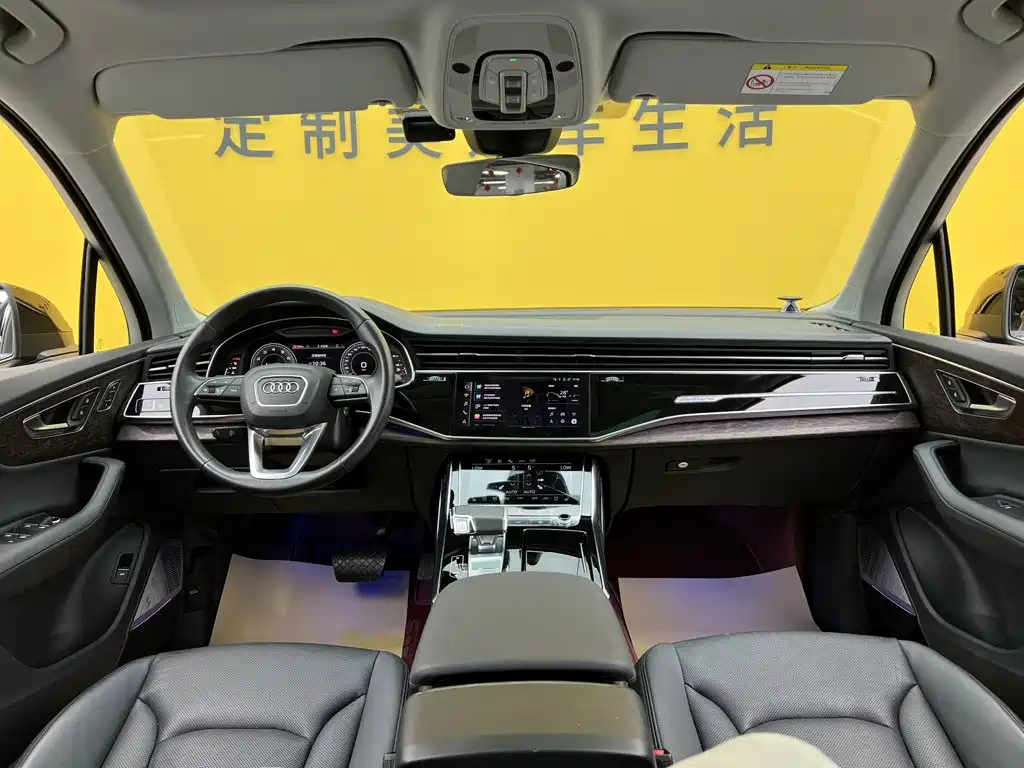 Audi Q7 — миниатюра 27