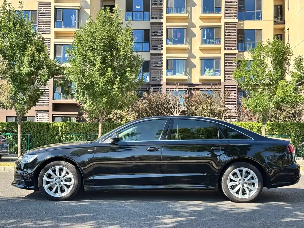 Audi A6L — миниатюра 2