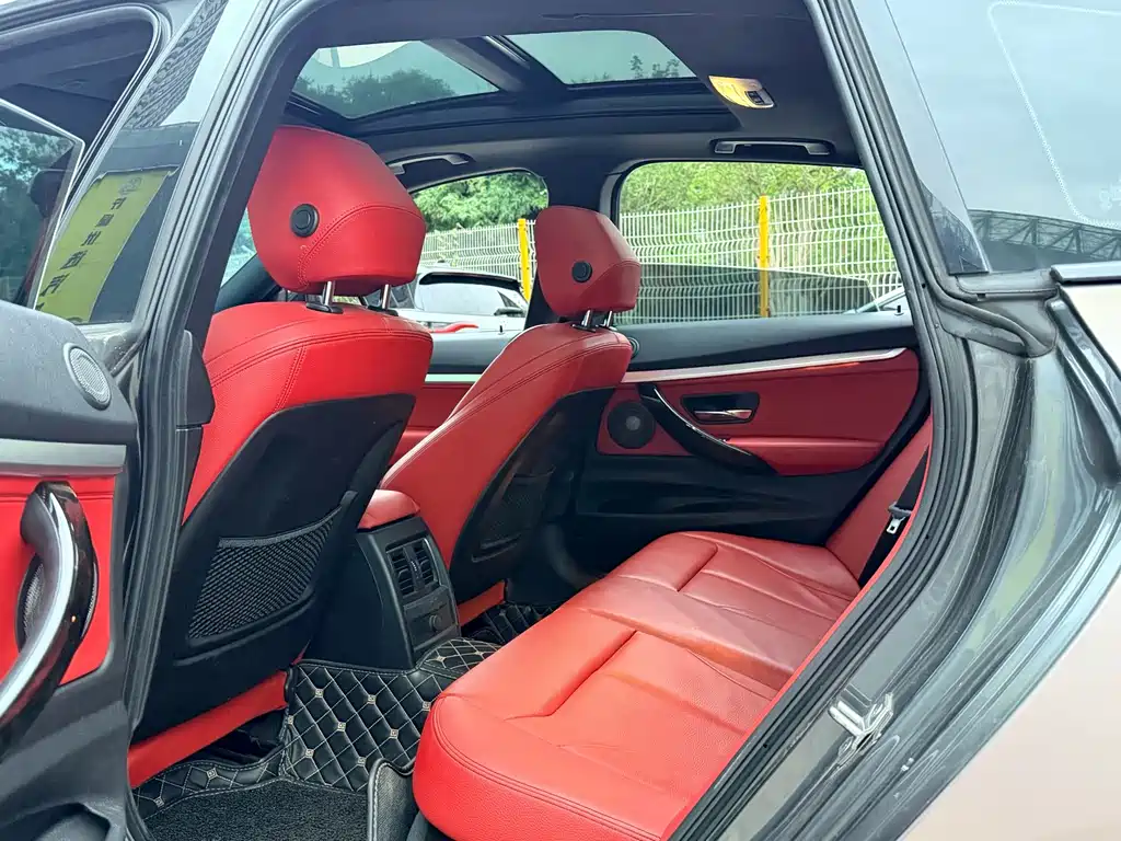 BMW 3 Series GT — миниатюра 9