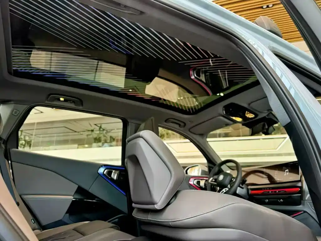 BMW X3 — миниатюра 9