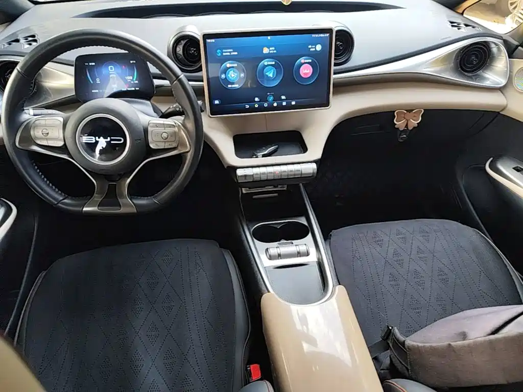 BYD Dolphin — миниатюра 10