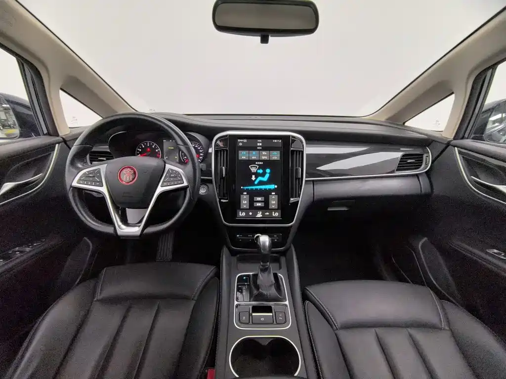 BYD MAX — миниатюра 5