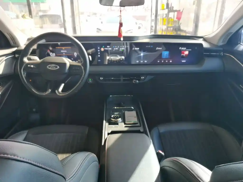Ford Mondeo — миниатюра 10