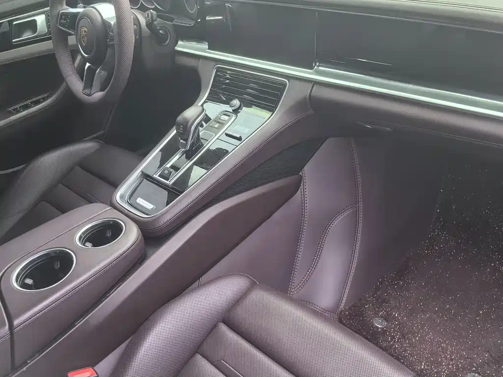 Porsche Panamera — миниатюра 3