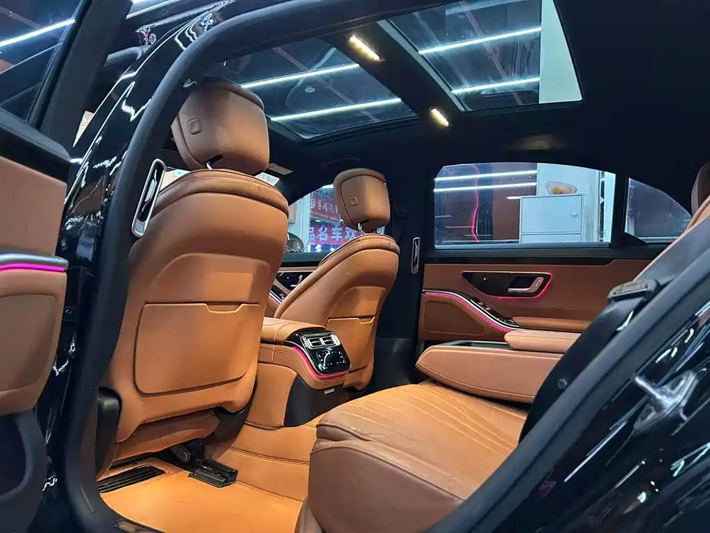 Mercedes-Benz S-Class — миниатюра 10