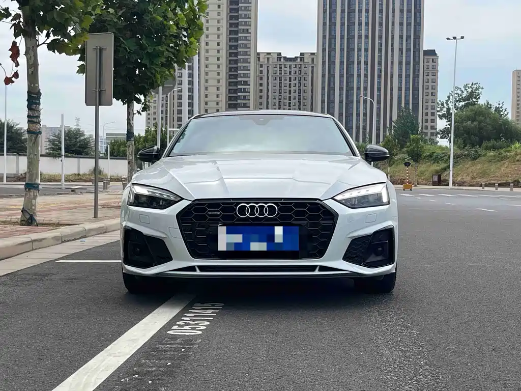 Audi A5 (Import) — миниатюра 2