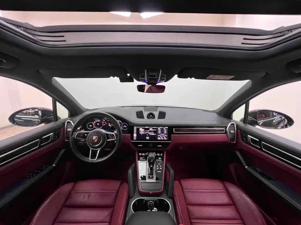 Porsche Cayenne — миниатюра 16