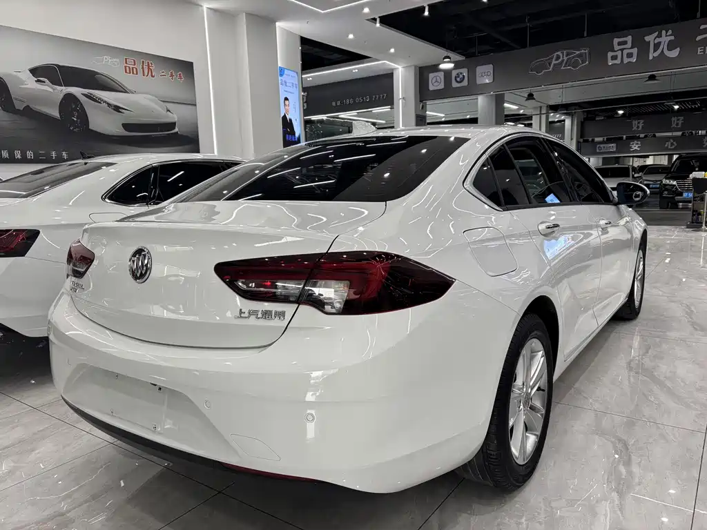 Buick Regal — миниатюра 6