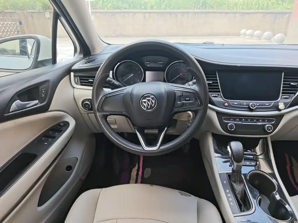 Buick Verano — миниатюра 11
