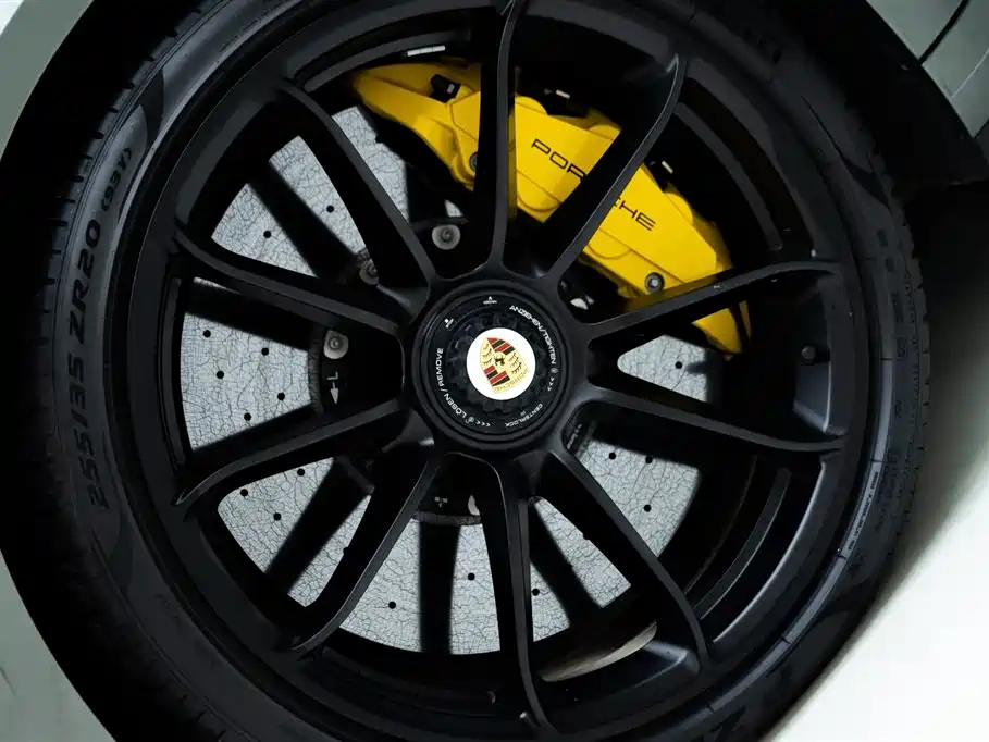 Porsche 911 2022 Turbo S 3.7T