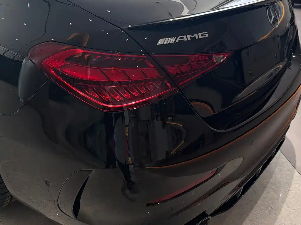 Mercedes-Benz C-Class AMG — миниатюра 6