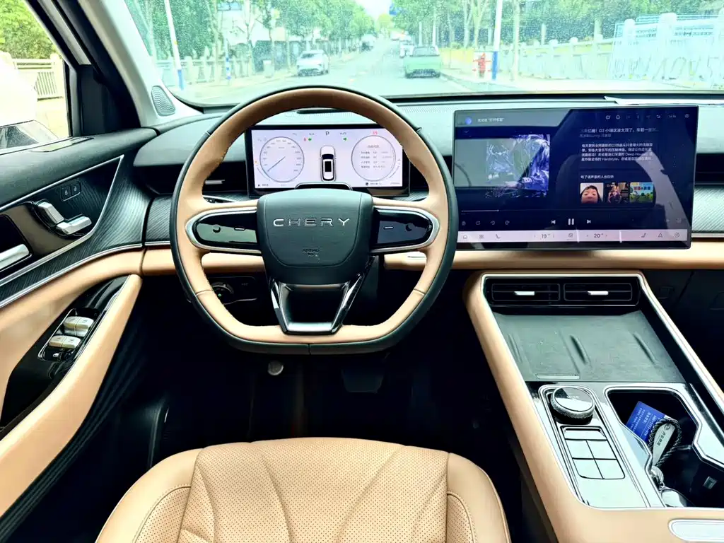 Chery Tiggo 8L — миниатюра 13