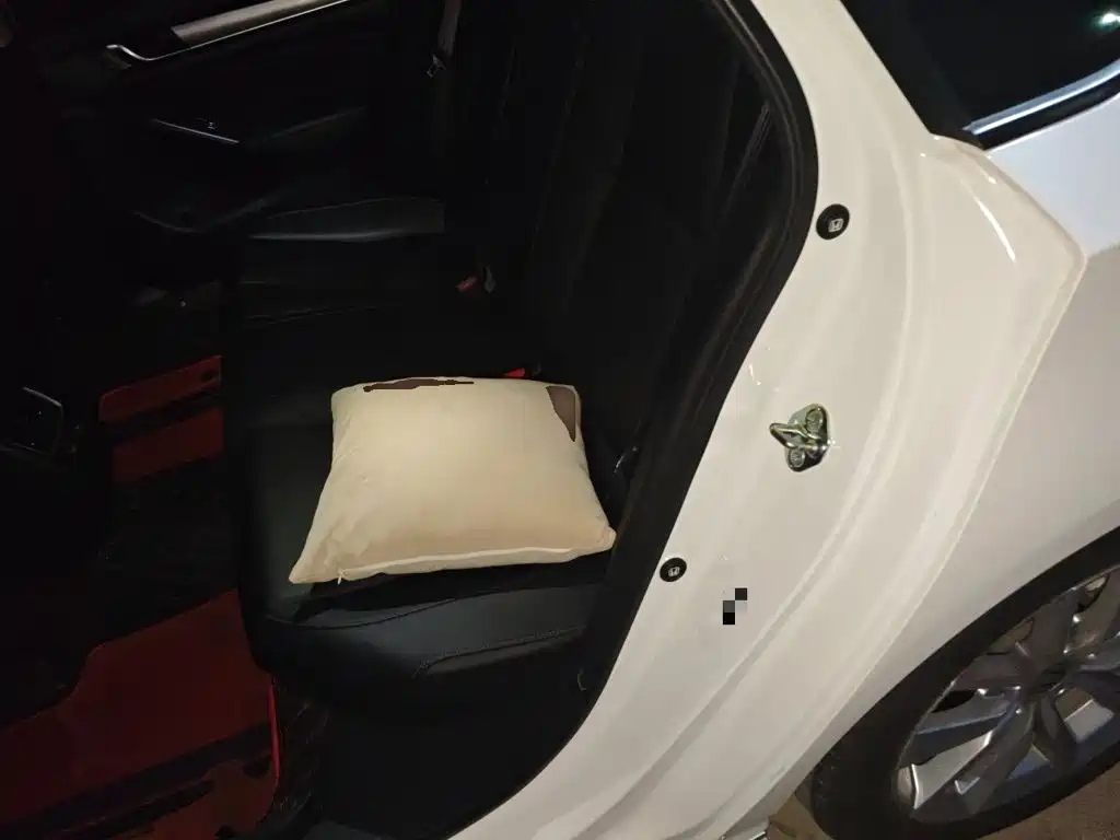 Honda Accord — миниатюра 13