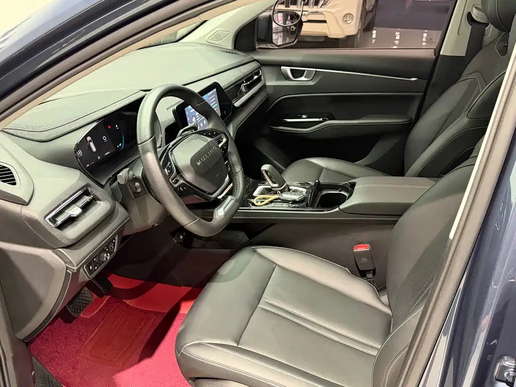 Wuling Victory — миниатюра 8