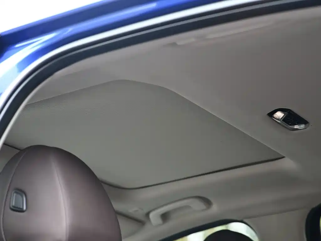 BMW 3 Series — миниатюра 14