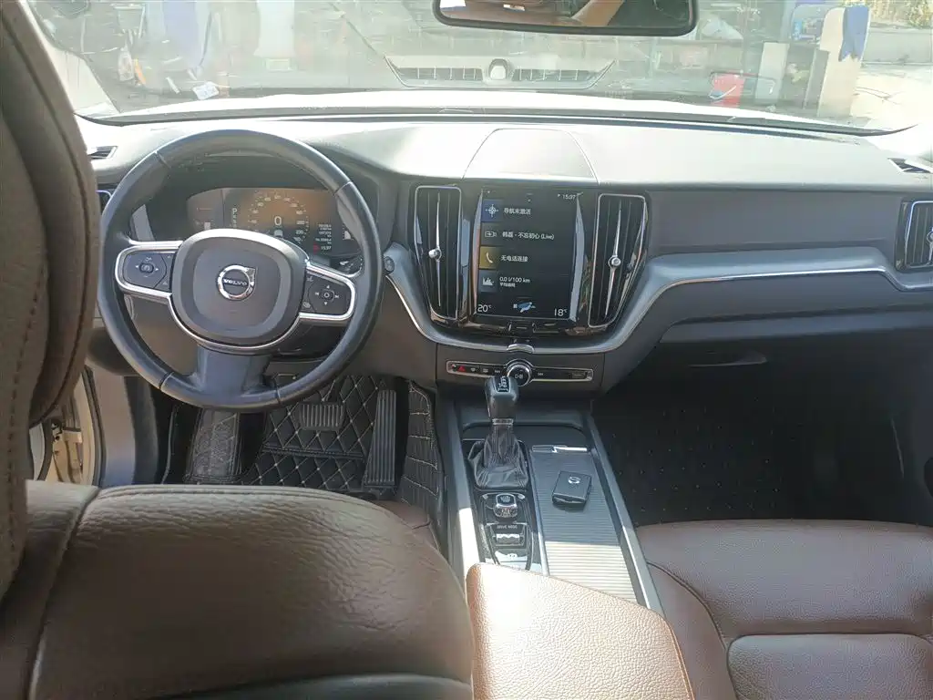 Volvo XC60 2020 T5 Luxury