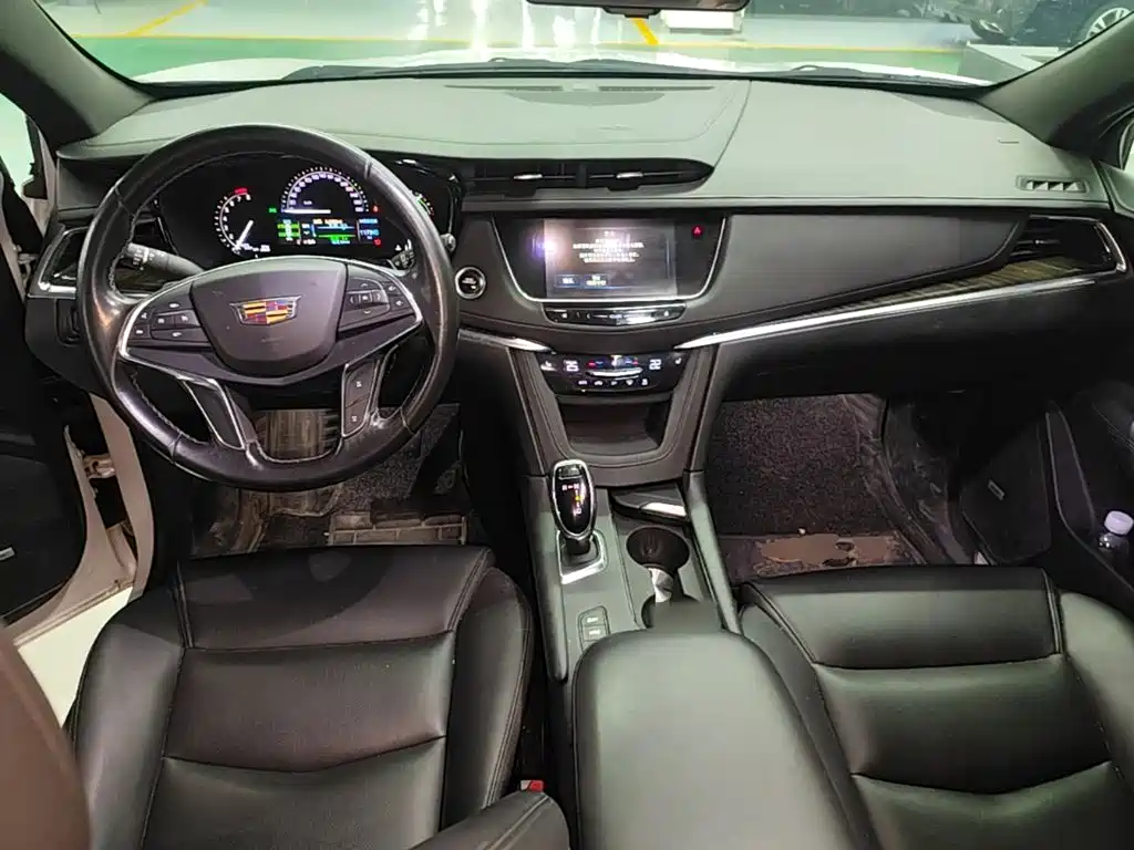 Cadillac XT5 — миниатюра 10