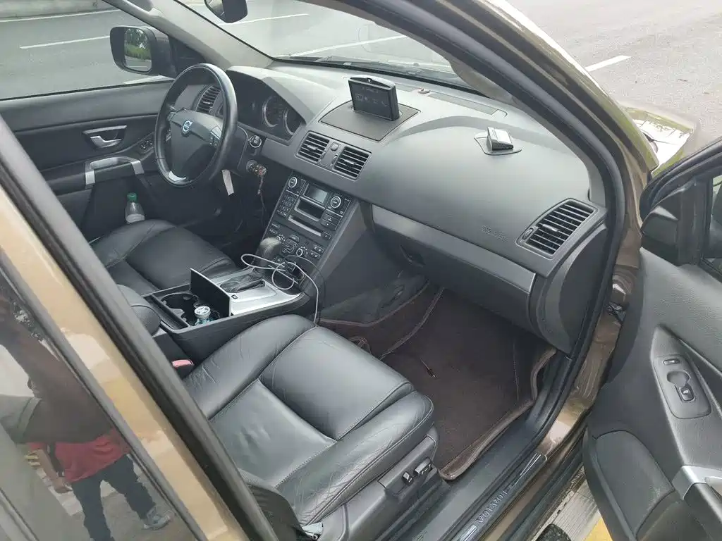 Volvo XC Classic — миниатюра 18