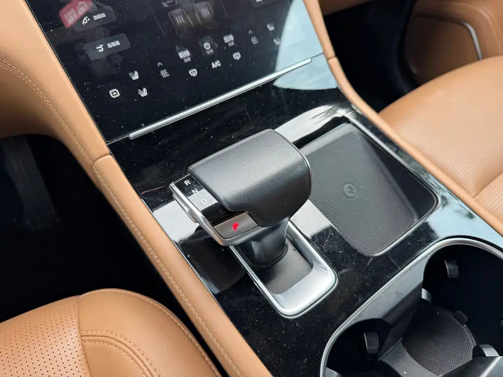 Li Auto Li ONE — миниатюра 8
