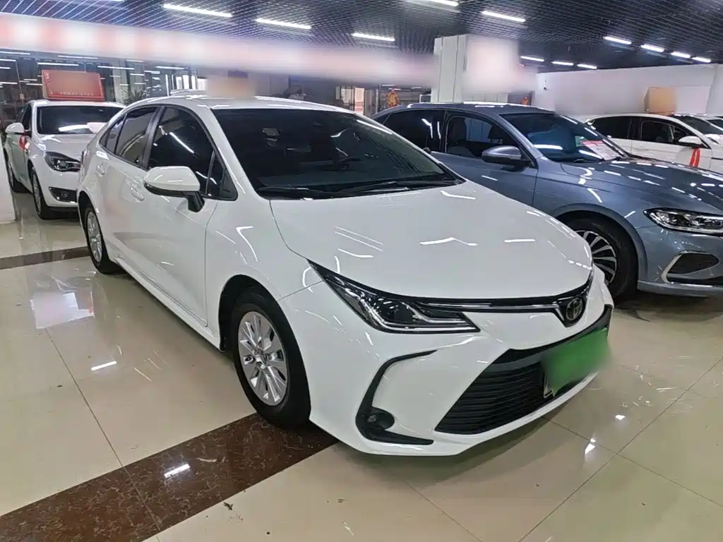 Toyota Corolla — миниатюра 4
