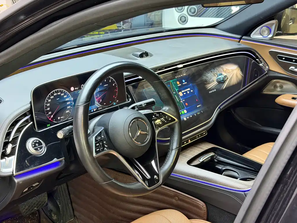 Mercedes-Benz E-Class E 2024 E 300 L Luxury