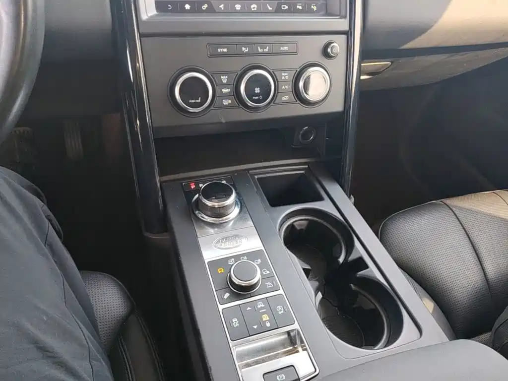 Land Rover Discovery — миниатюра 14