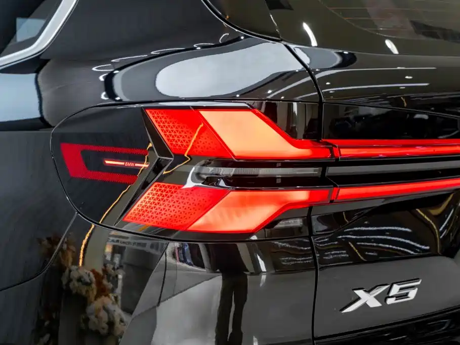 BMW X5 — миниатюра 9