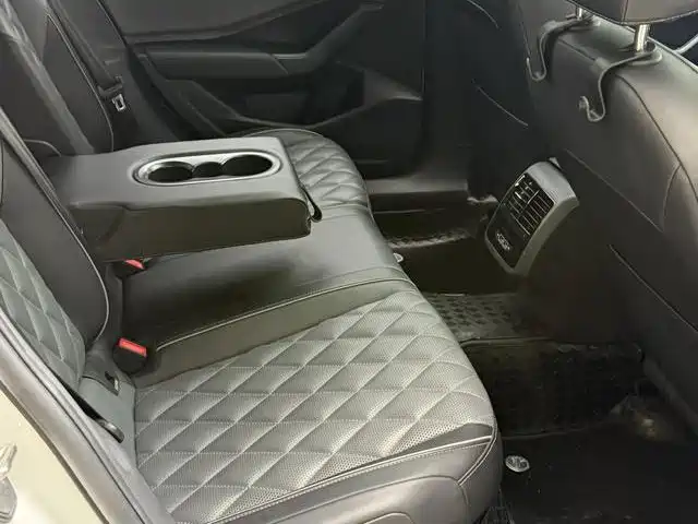 Volkswagen Sagitar — миниатюра 8
