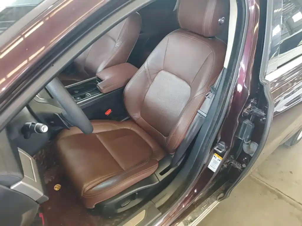 Jaguar XFL — миниатюра 15