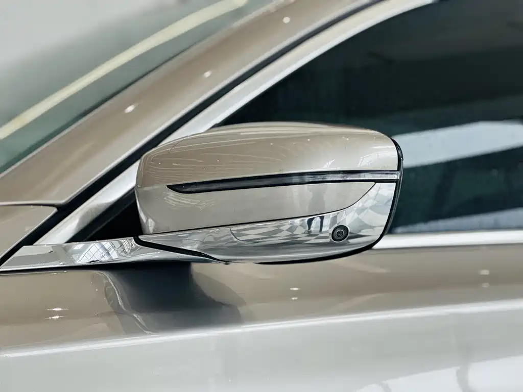 BMW 7 Series 7 2018 730Li Lead
