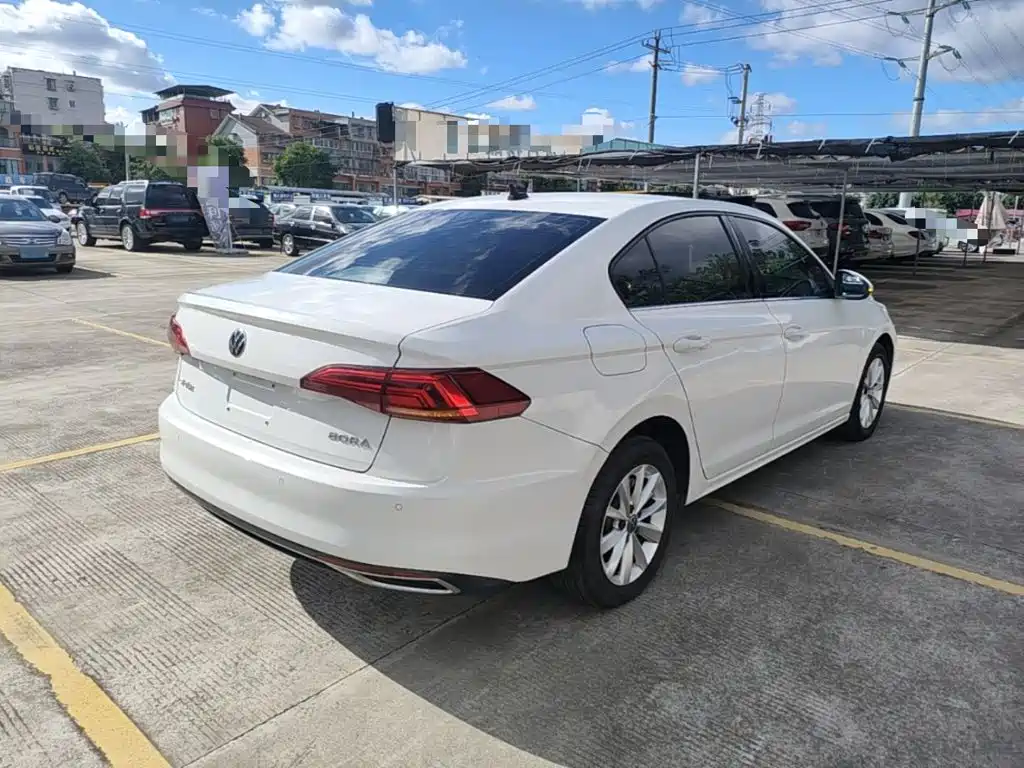 Volkswagen Bora — миниатюра 7