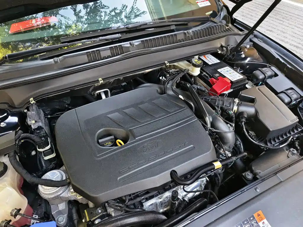 Ford Mondeo — миниатюра 15